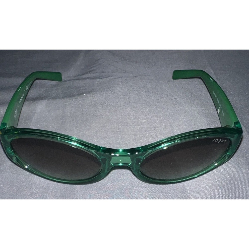 MBB+ Vogue JR girls Green Sunglasses With Case VO 5315-S 28028E 53 18 125 2N - Picture 5 of 9